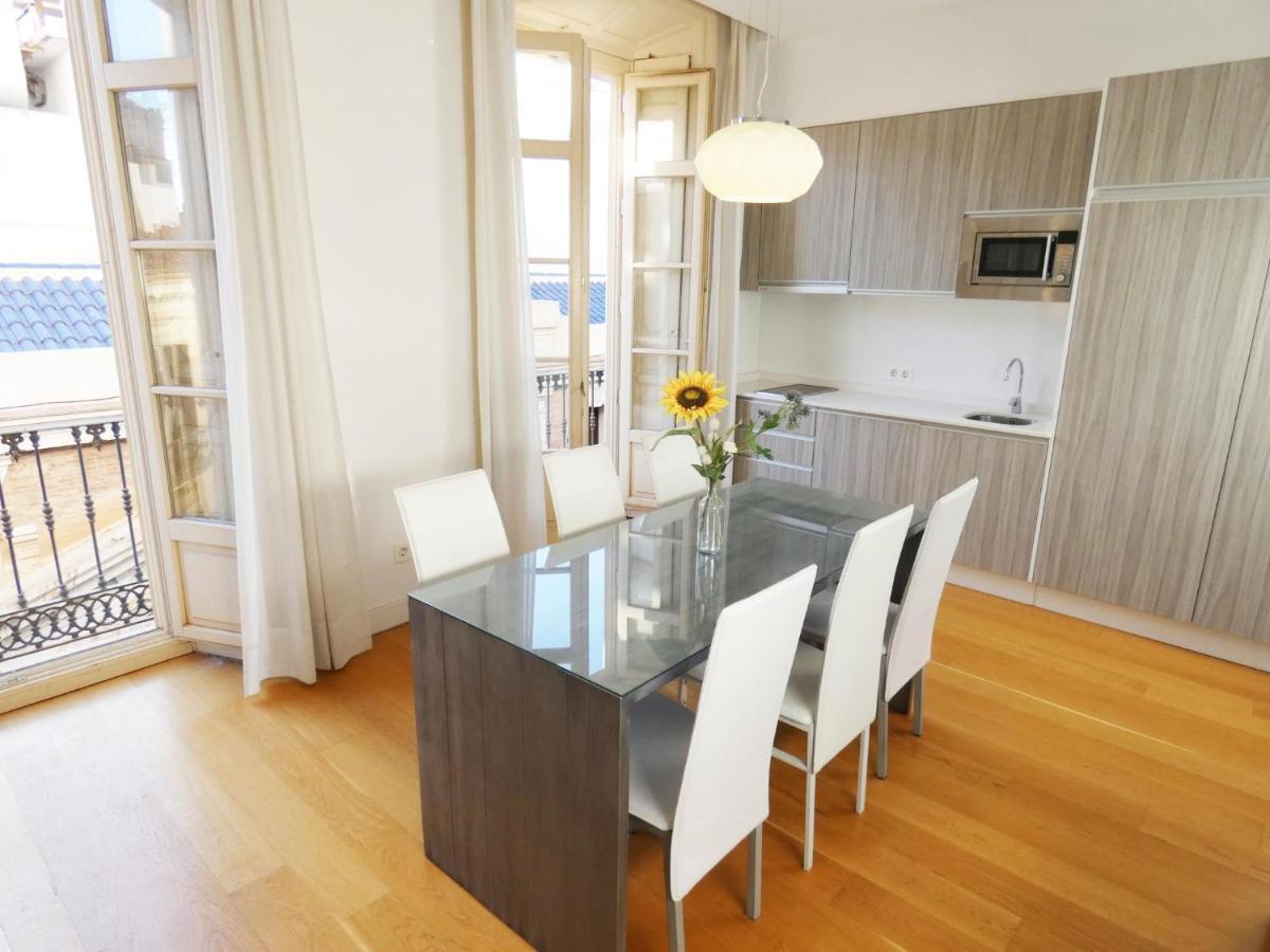 Echegaray Premium Cathedral 2 Apartment *