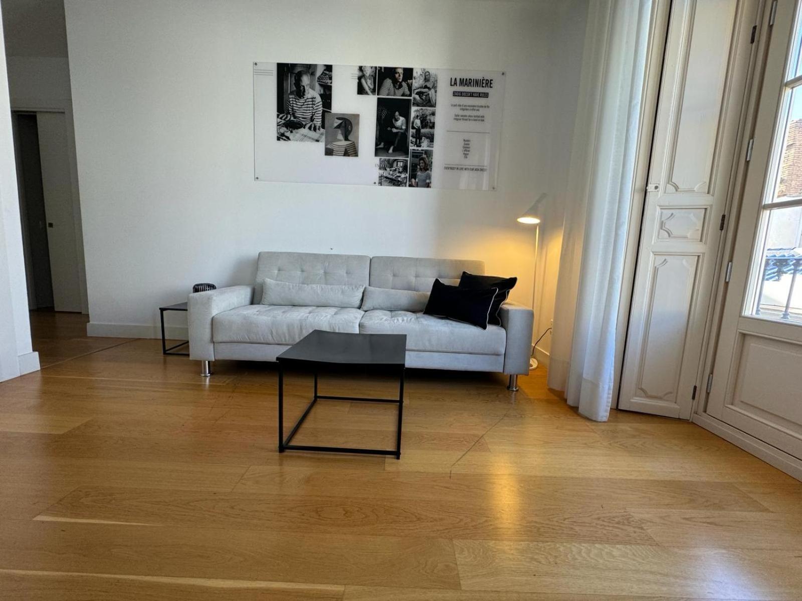 Echegaray Premium Cathedral 2 Apartment Malaga