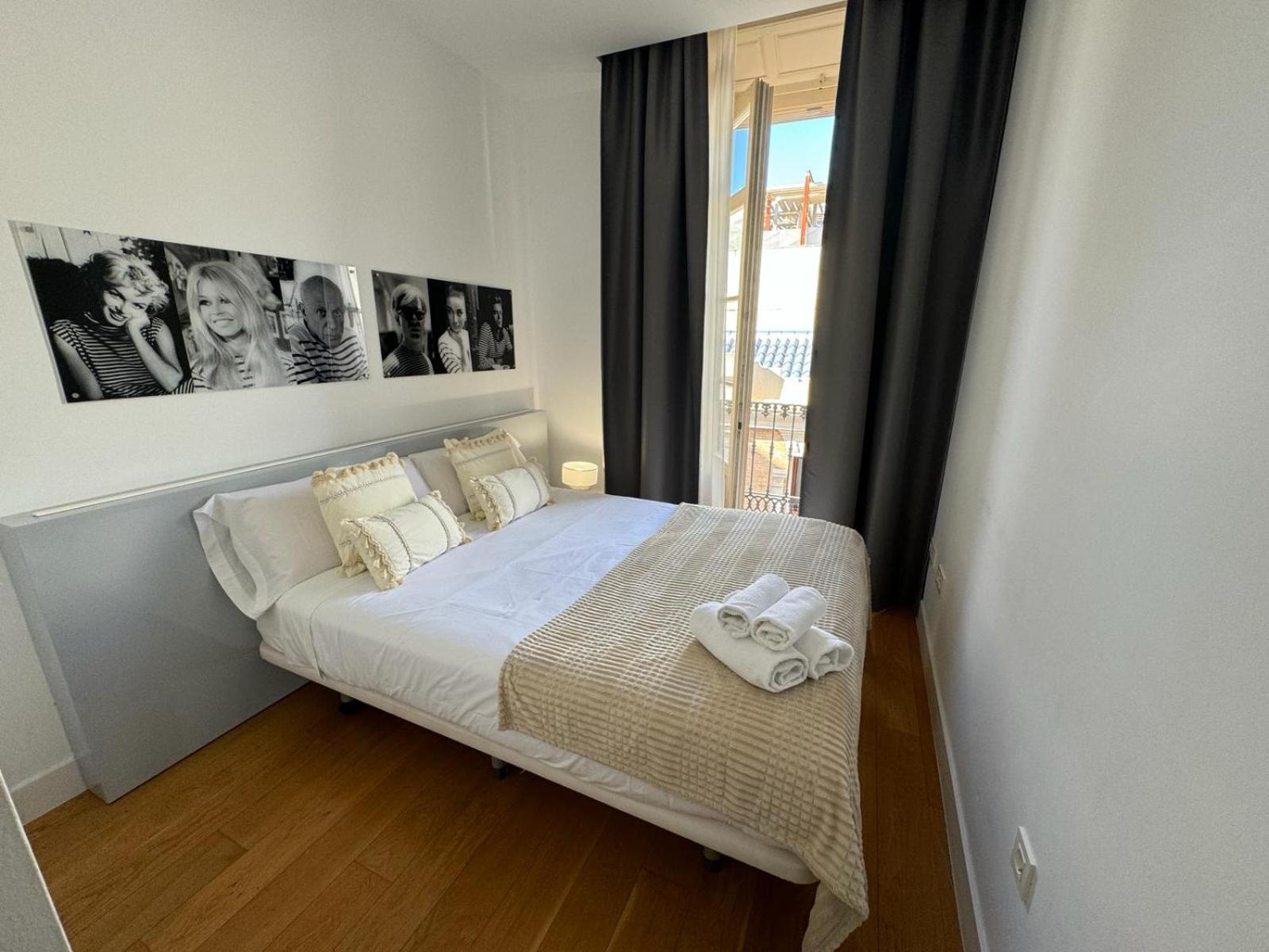 Echegaray Premium Cathedral 2 Apartment *